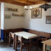 Chalupa Kněždub k pronájmu Jižní Morava - jídelna
